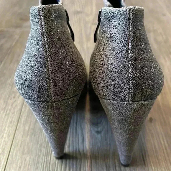 Vince Camuto Leather Black, Gray, and Silver Sparkling  Booties | Size 8.5 - Picture 11 of 13